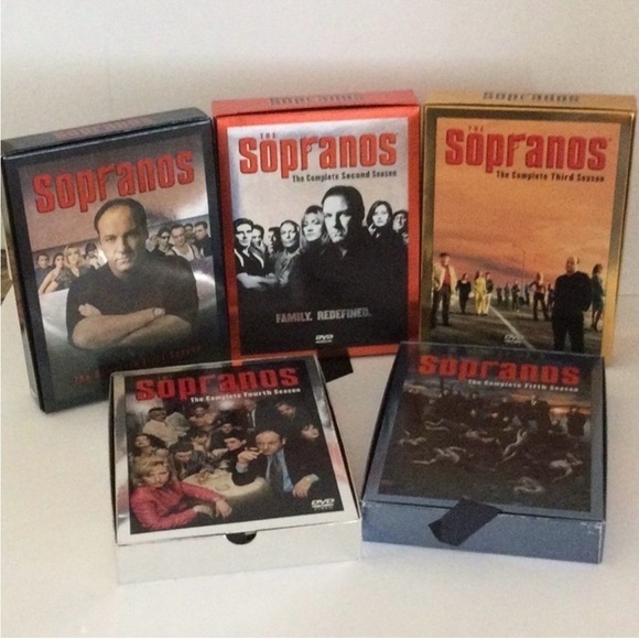 All 5 Seasons of The Sopranos all 20 DVD’s Pre Owned but like new - Picture 1 of 13
